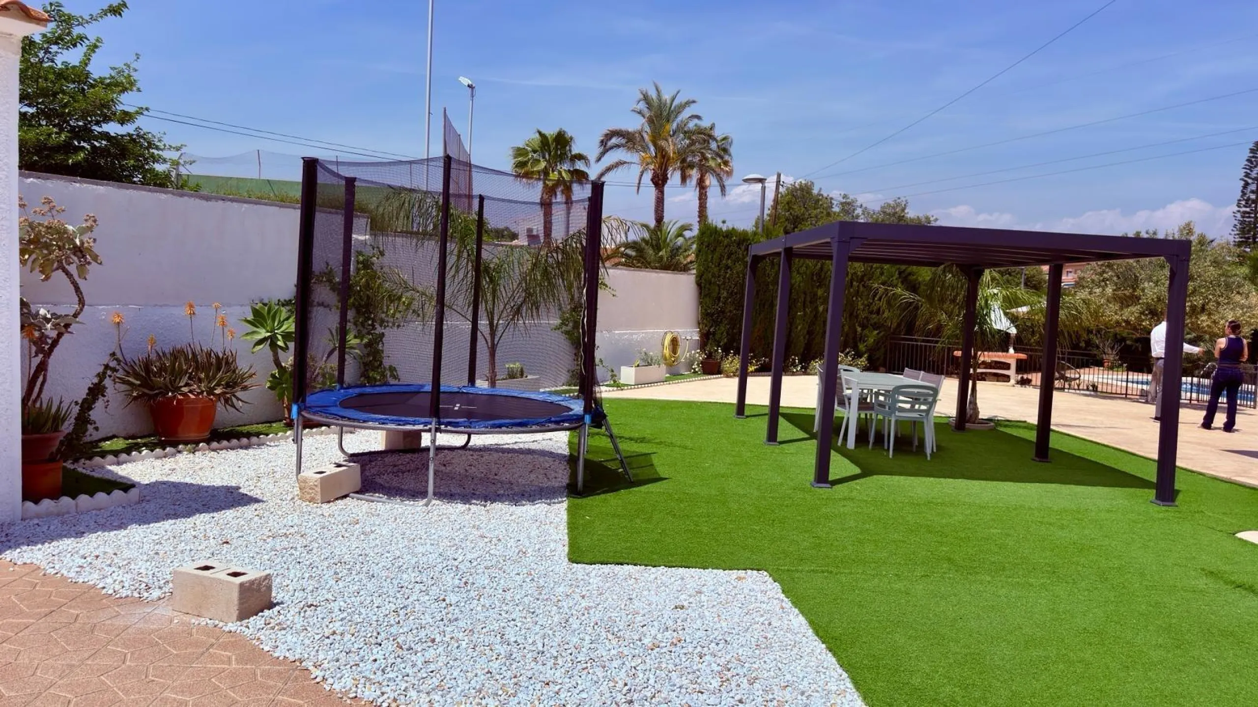 Exclusive villa with the atmosphere of a true private oasis in Los Girasoles