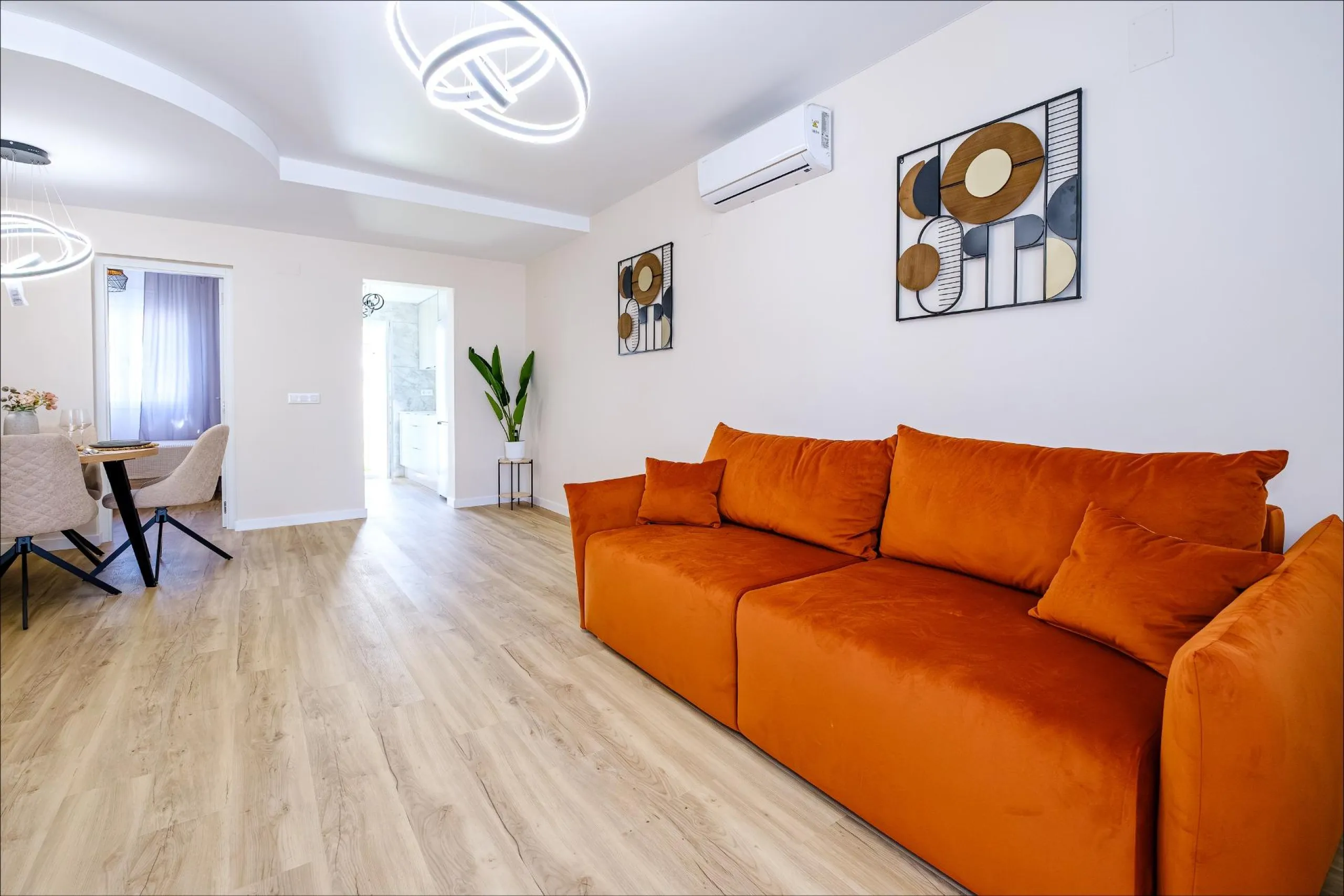 REFORMED TOWNHOUSE WITH SEA VIEWS IN "LAS FILIPINAS" ORIHUELA COSTA. WITH POOL. 3 BEDROOMS. 2 BATHROOMS. WITH A SURFACE OF 84 M2.