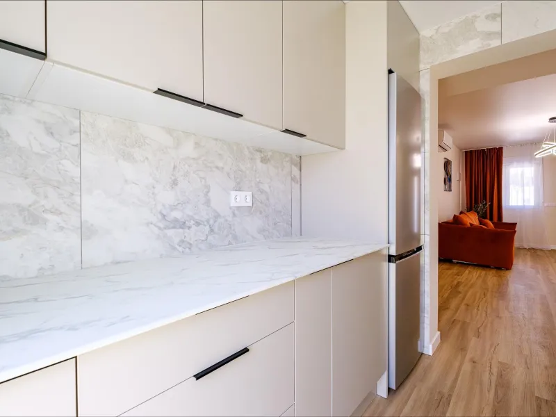REFORMED TOWNHOUSE WITH SEA VIEWS IN "LAS FILIPINAS" ORIHUELA COSTA. WITH POOL. 3 BEDROOMS. 2 BATHROOMS. WITH A SURFACE OF 84 M2.