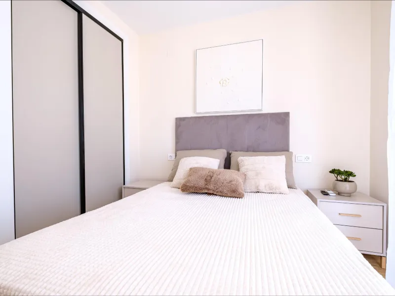 REFORMED TOWNHOUSE WITH SEA VIEWS IN "LAS FILIPINAS" ORIHUELA COSTA. WITH POOL. 3 BEDROOMS. 2 BATHROOMS. WITH A SURFACE OF 84 M2.
