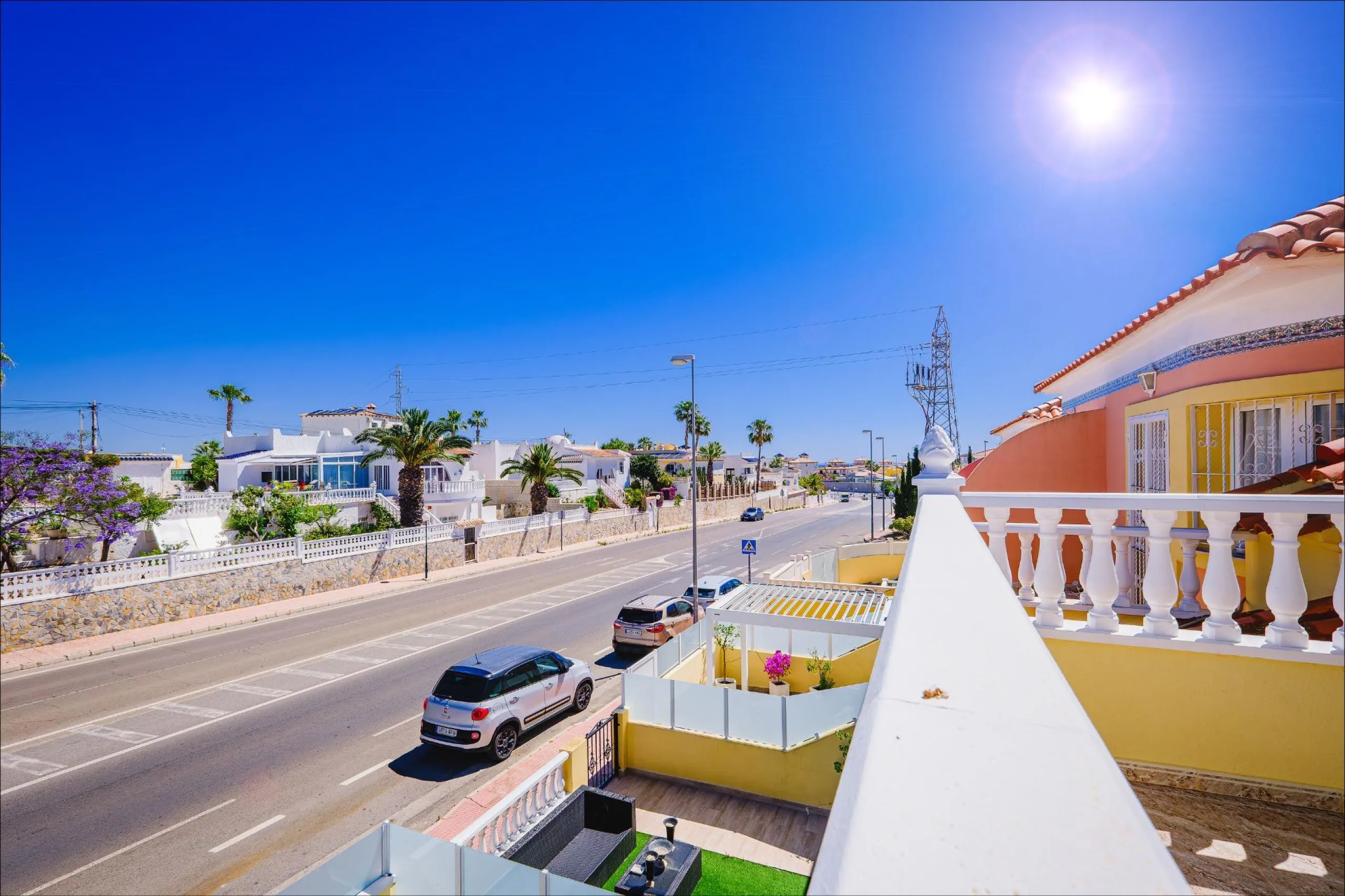 REFORMED TOWNHOUSE WITH SEA VIEWS IN "LAS FILIPINAS" ORIHUELA COSTA. WITH POOL. 3 BEDROOMS. 2 BATHROOMS. WITH A SURFACE OF 84 M2.