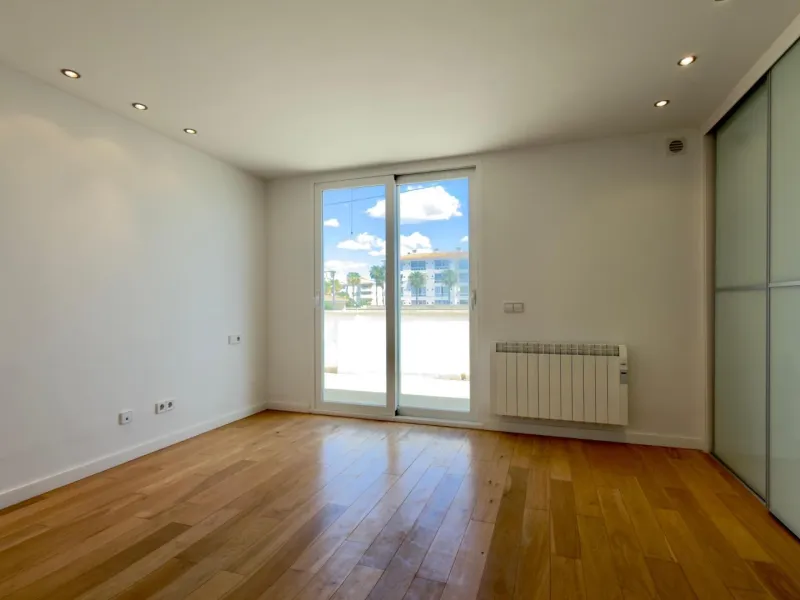 Exclusive renovated semi-detached house in the heart of Albir