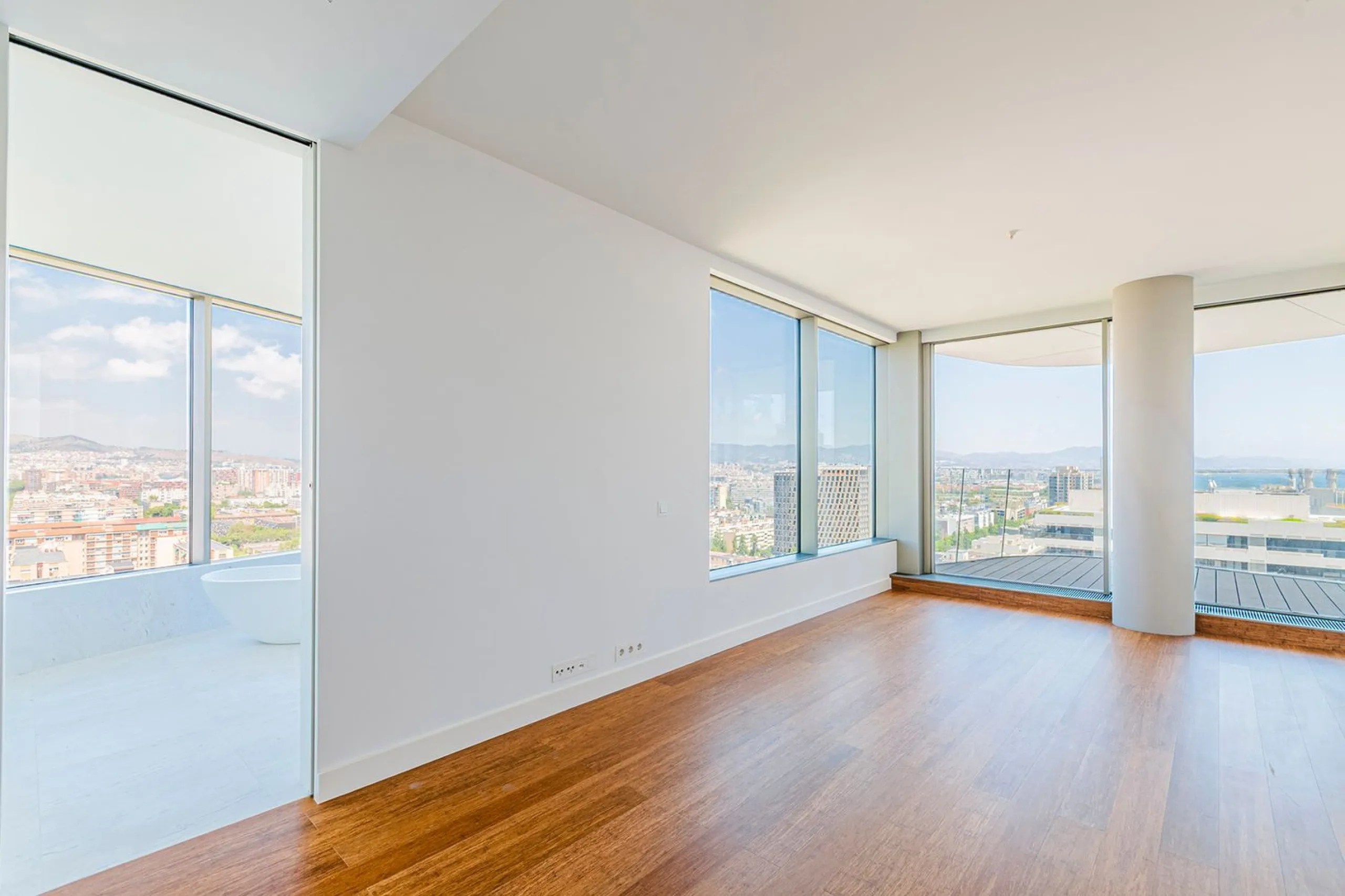 Luxury New Apartment on the First Line of the Sea in Diagonal Mar, Barcelona