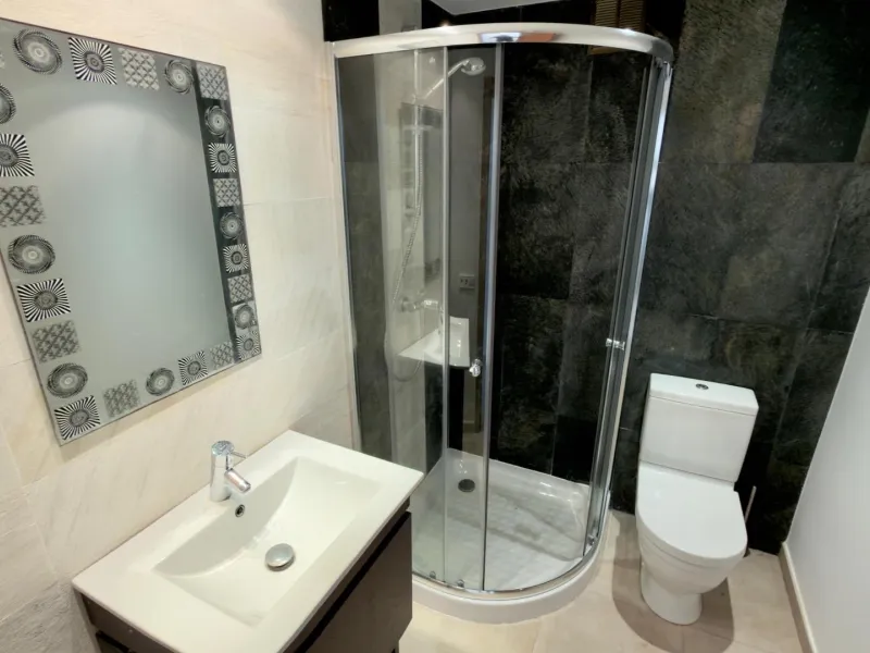 Exclusive renovated semi-detached house in the heart of Albir