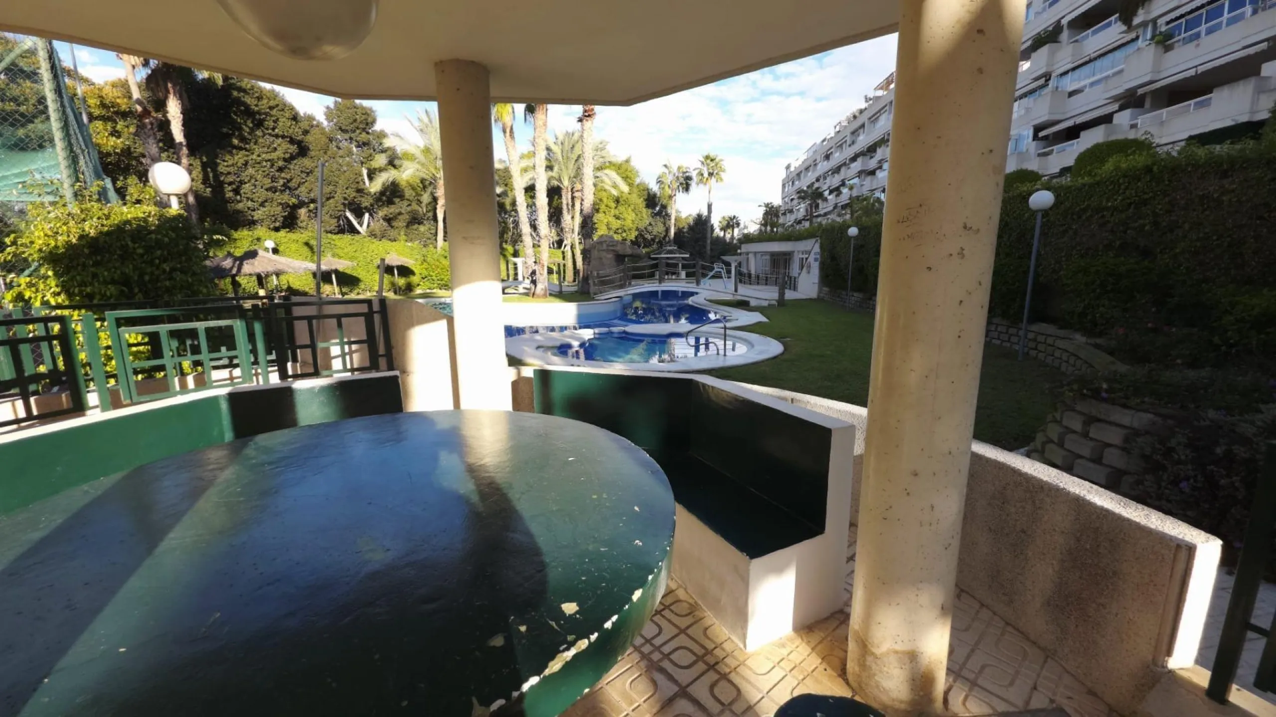 SPECTACULAR HOUSING WITH HUGE TERRACE ON THE FRONT LINE OF GOLF IN PLAYA DE SAN JUAN