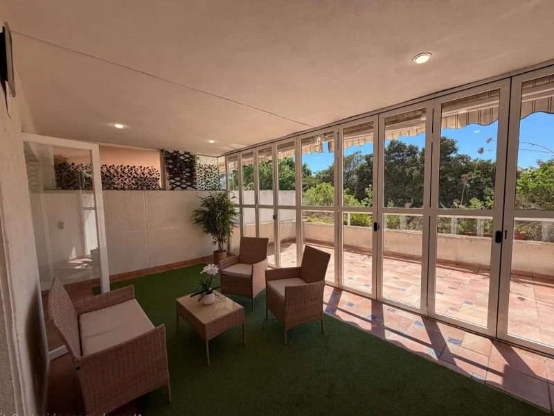 SPECTACULAR HOUSING WITH HUGE TERRACE ON THE FRONT LINE OF GOLF IN PLAYA DE SAN JUAN
