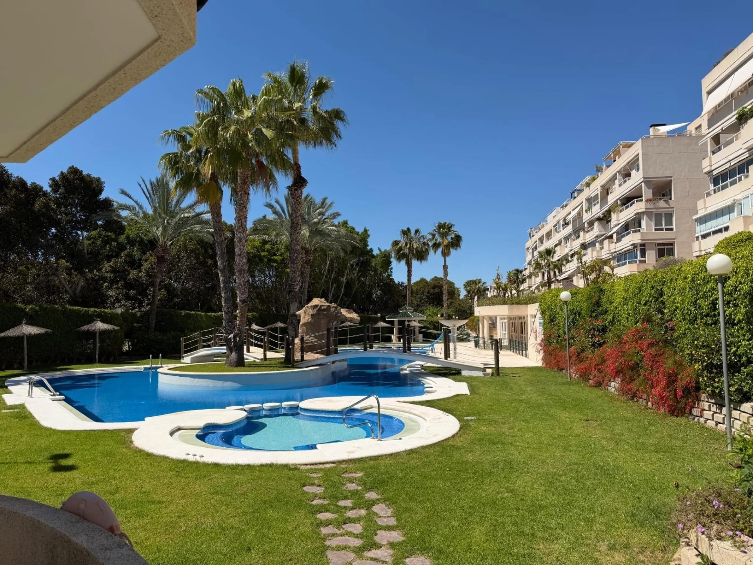 SPECTACULAR HOUSING WITH HUGE TERRACE ON THE FRONT LINE OF GOLF IN PLAYA DE SAN JUAN