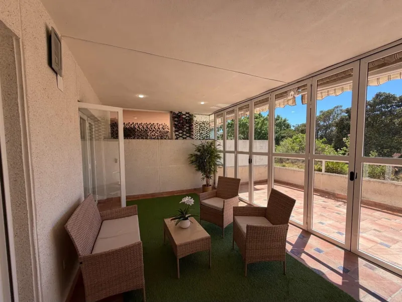 SPECTACULAR HOUSING WITH HUGE TERRACE ON THE FRONT LINE OF GOLF IN PLAYA DE SAN JUAN