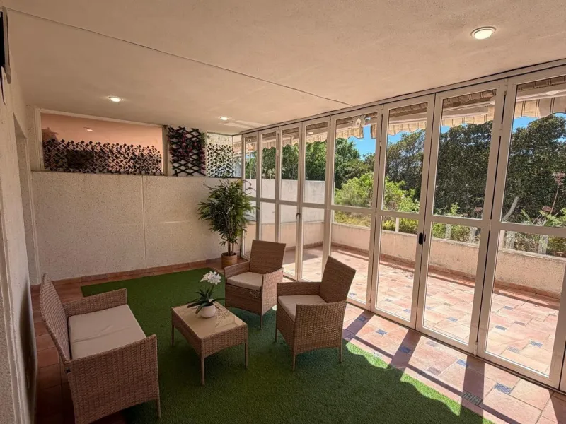 SPECTACULAR HOUSING WITH HUGE TERRACE ON THE FRONT LINE OF GOLF IN PLAYA DE SAN JUAN