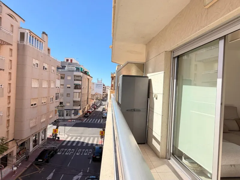 Apartamento luminoso en el 3º piso en la zona de Parque de las Naciones, Torrevieja