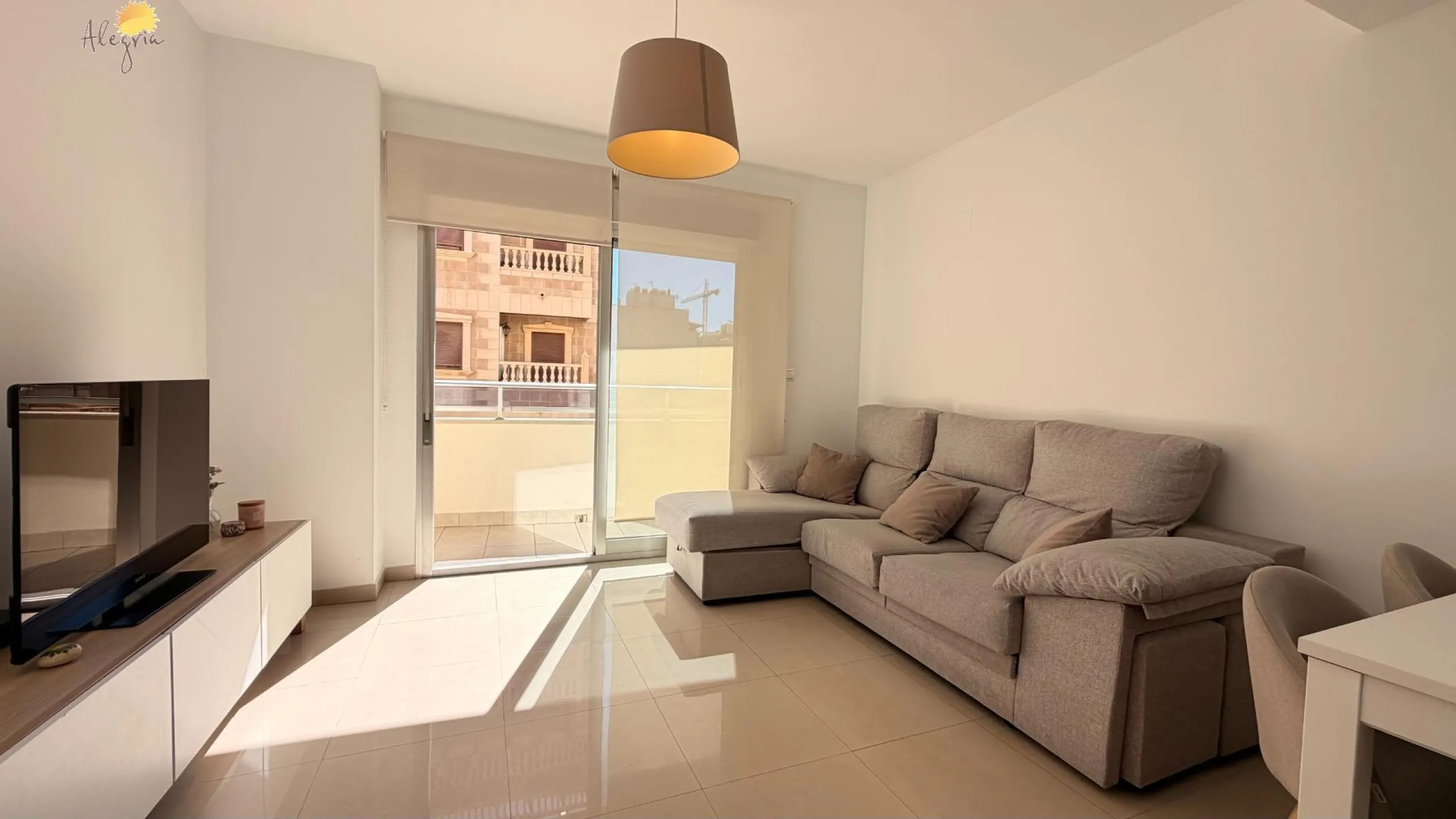 Apartamento luminoso en el 3º piso en la zona de Parque de las Naciones, Torrevieja