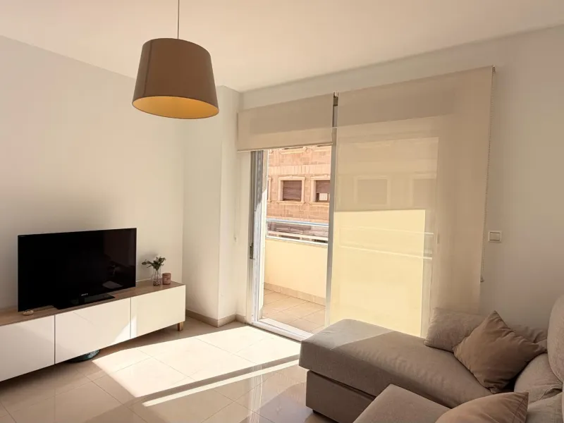 Apartamento luminoso en el 3º piso en la zona de Parque de las Naciones, Torrevieja