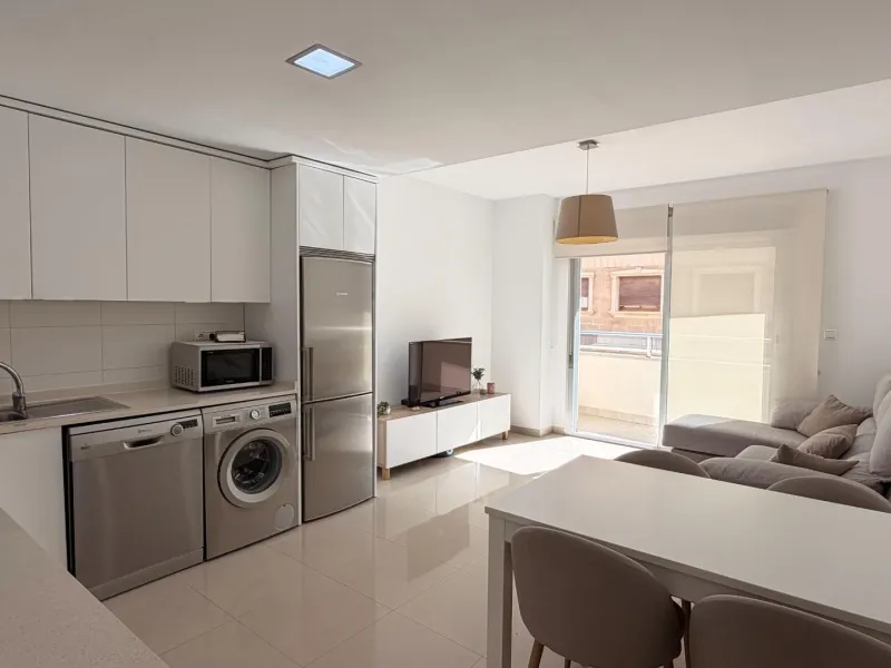 Apartamento luminoso en el 3º piso en la zona de Parque de las Naciones, Torrevieja