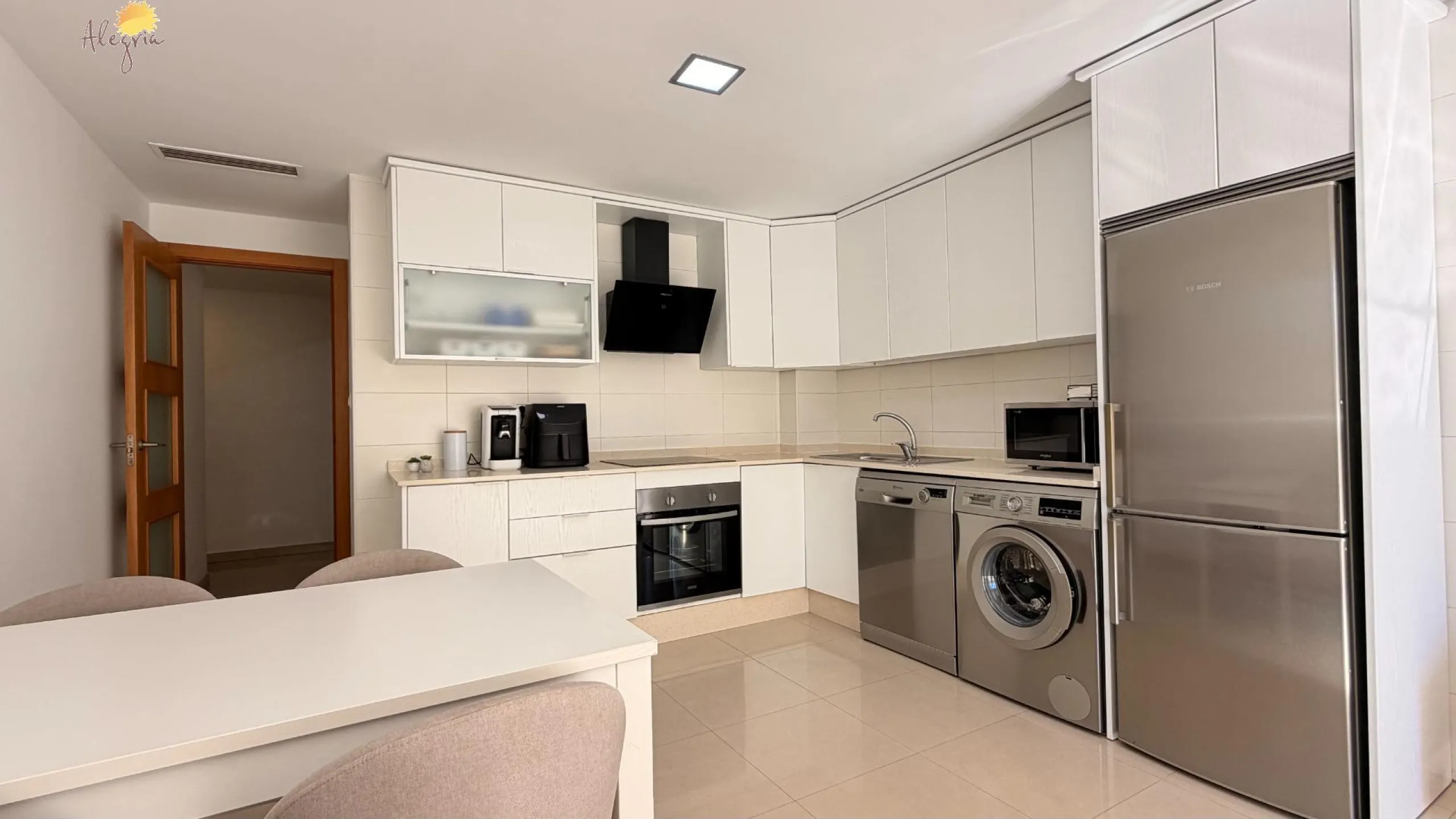 Apartamento luminoso en el 3º piso en la zona de Parque de las Naciones, Torrevieja