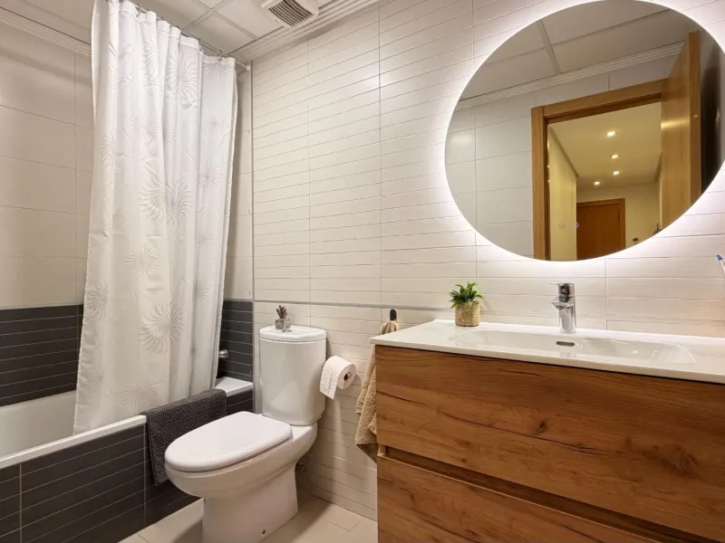 Apartamento luminoso en el 3º piso en la zona de Parque de las Naciones, Torrevieja