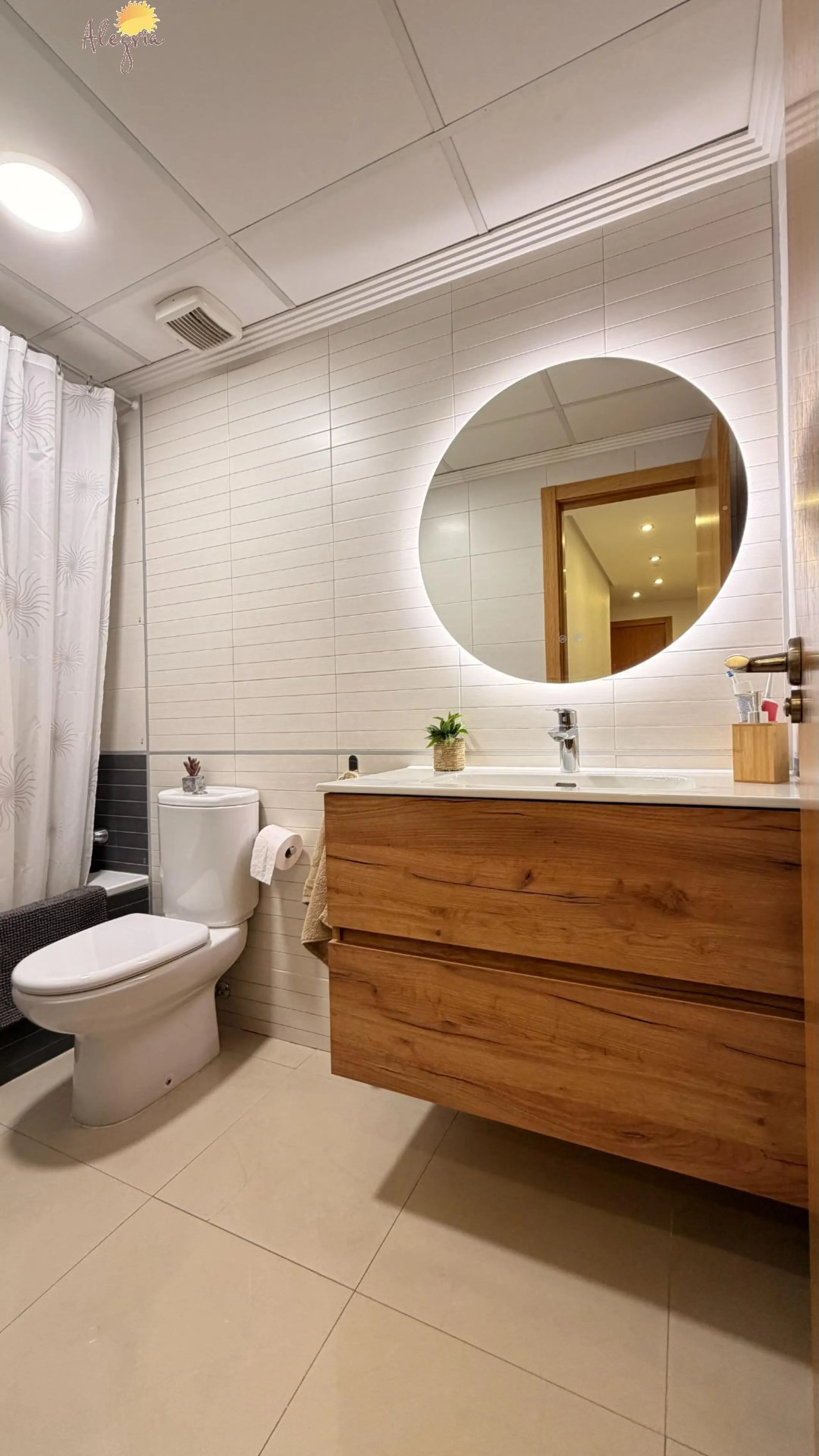 Apartamento luminoso en el 3º piso en la zona de Parque de las Naciones, Torrevieja
