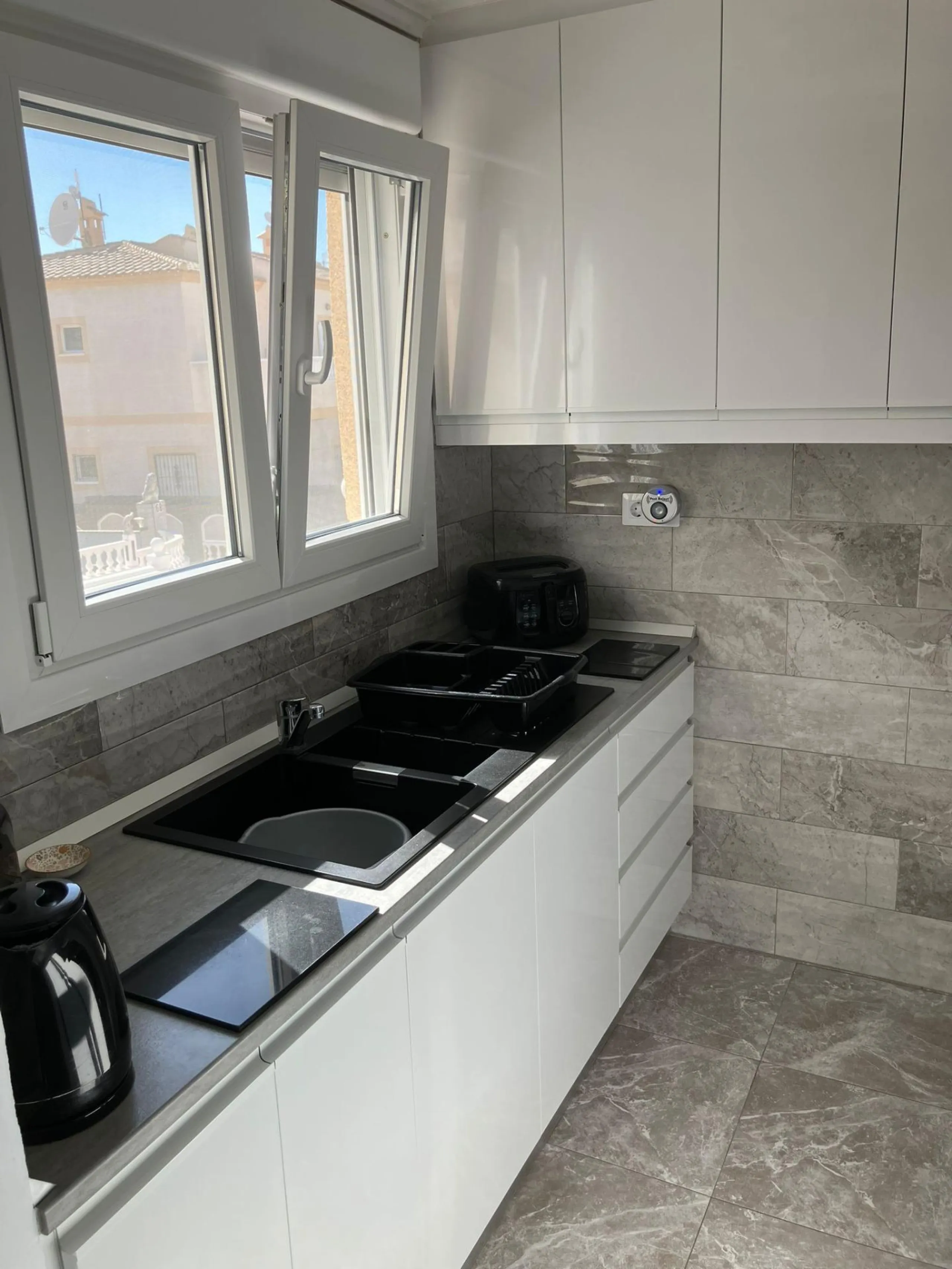 Encantadora Casa Reformada en Lagosol, Orihuela Costa - €259.000