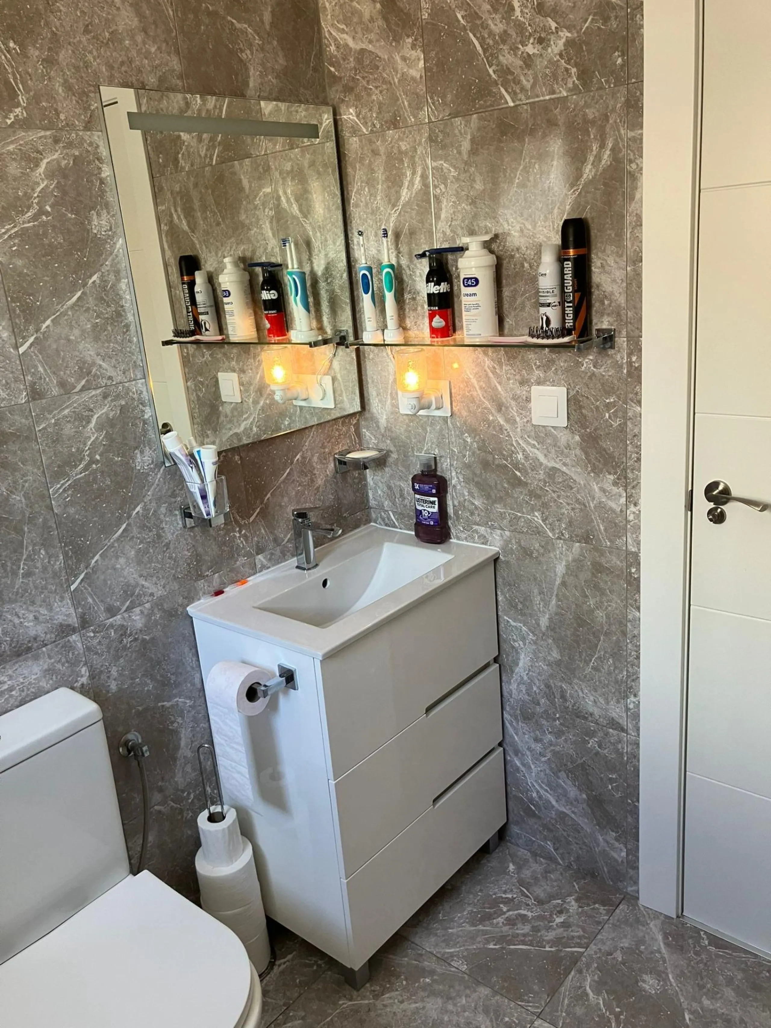Encantadora Casa Reformada en Lagosol, Orihuela Costa - €259.000