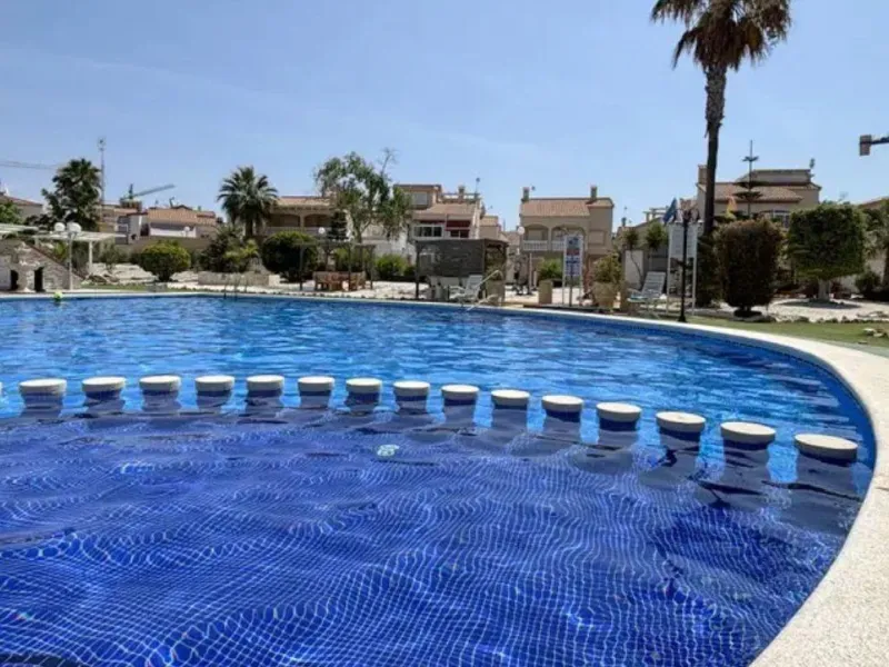 Encantadora Casa Reformada en Lagosol, Orihuela Costa - €259.000