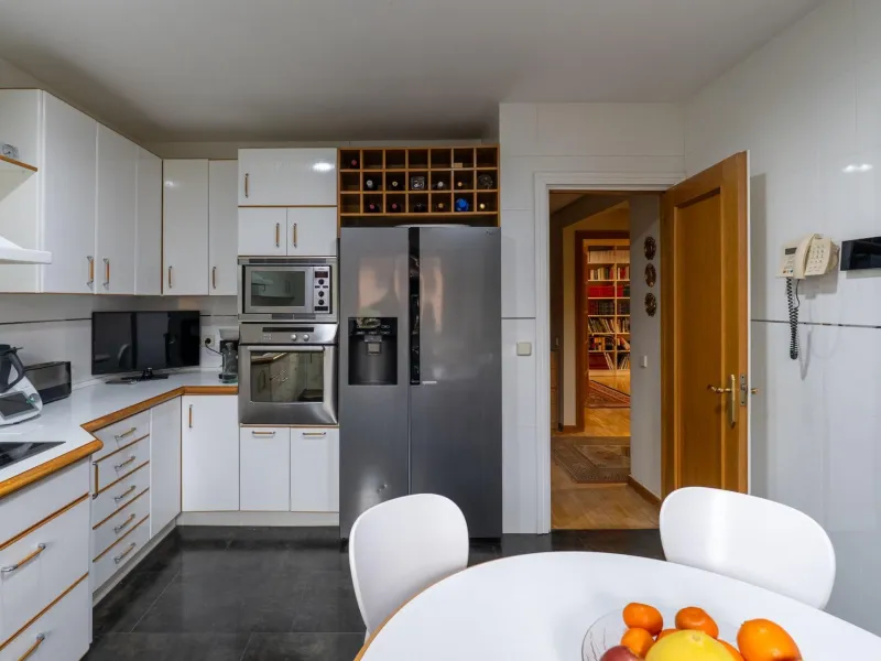 SEMI-DETACHED VILLA WITH PRIVATE POOL IN CORRALEJOS | MADRID
