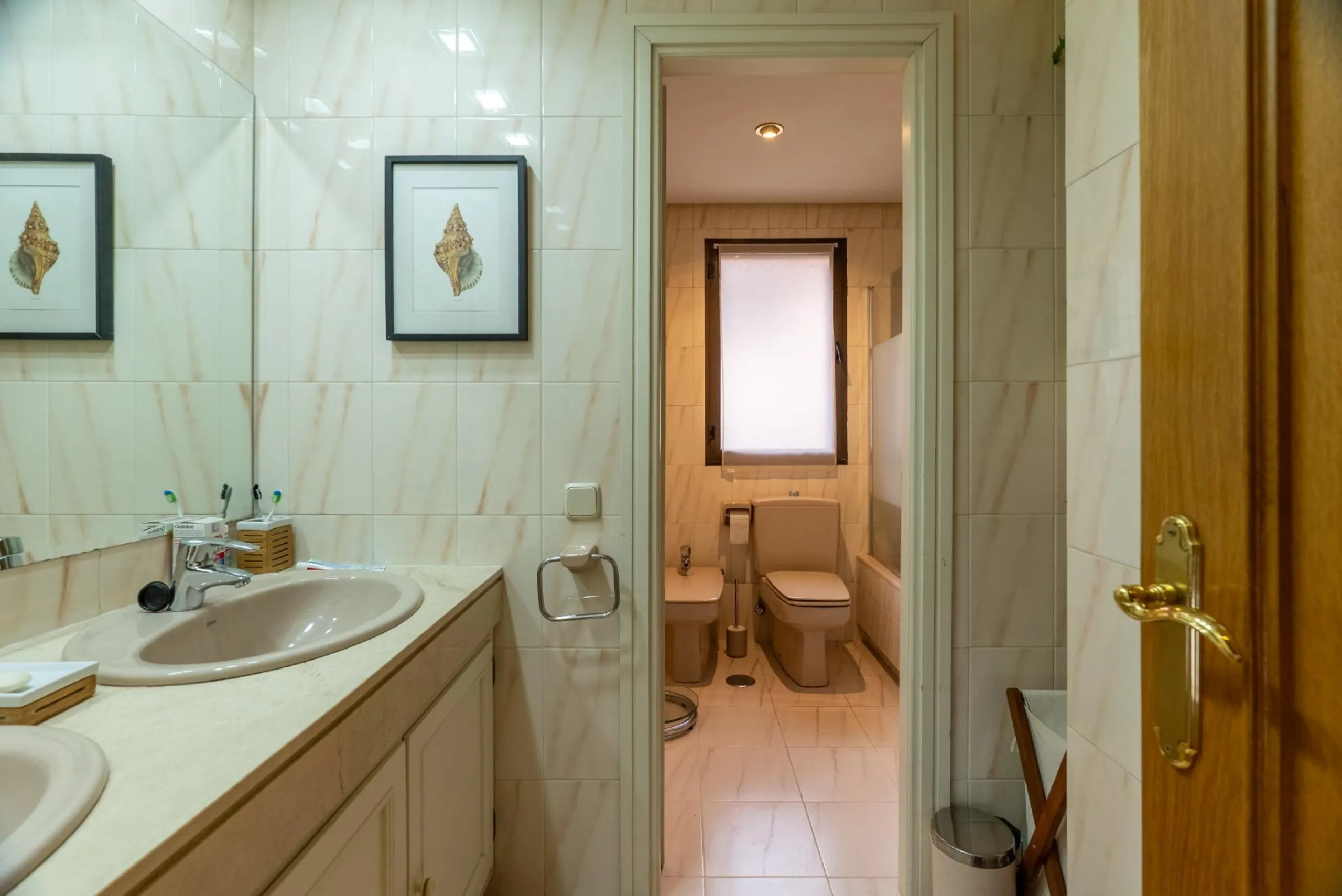 SEMI-DETACHED VILLA WITH PRIVATE POOL IN CORRALEJOS | MADRID