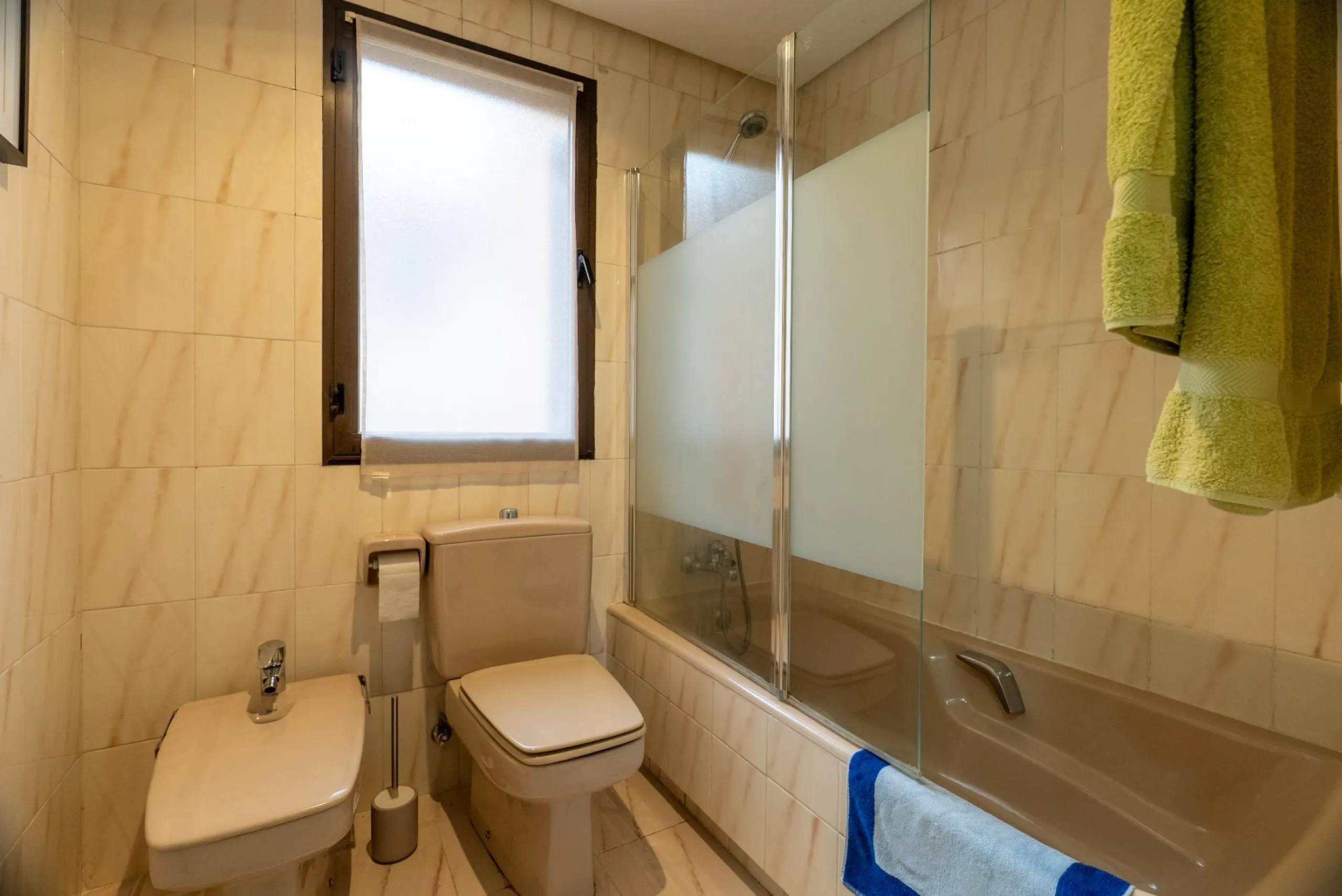 SEMI-DETACHED VILLA WITH PRIVATE POOL IN CORRALEJOS | MADRID