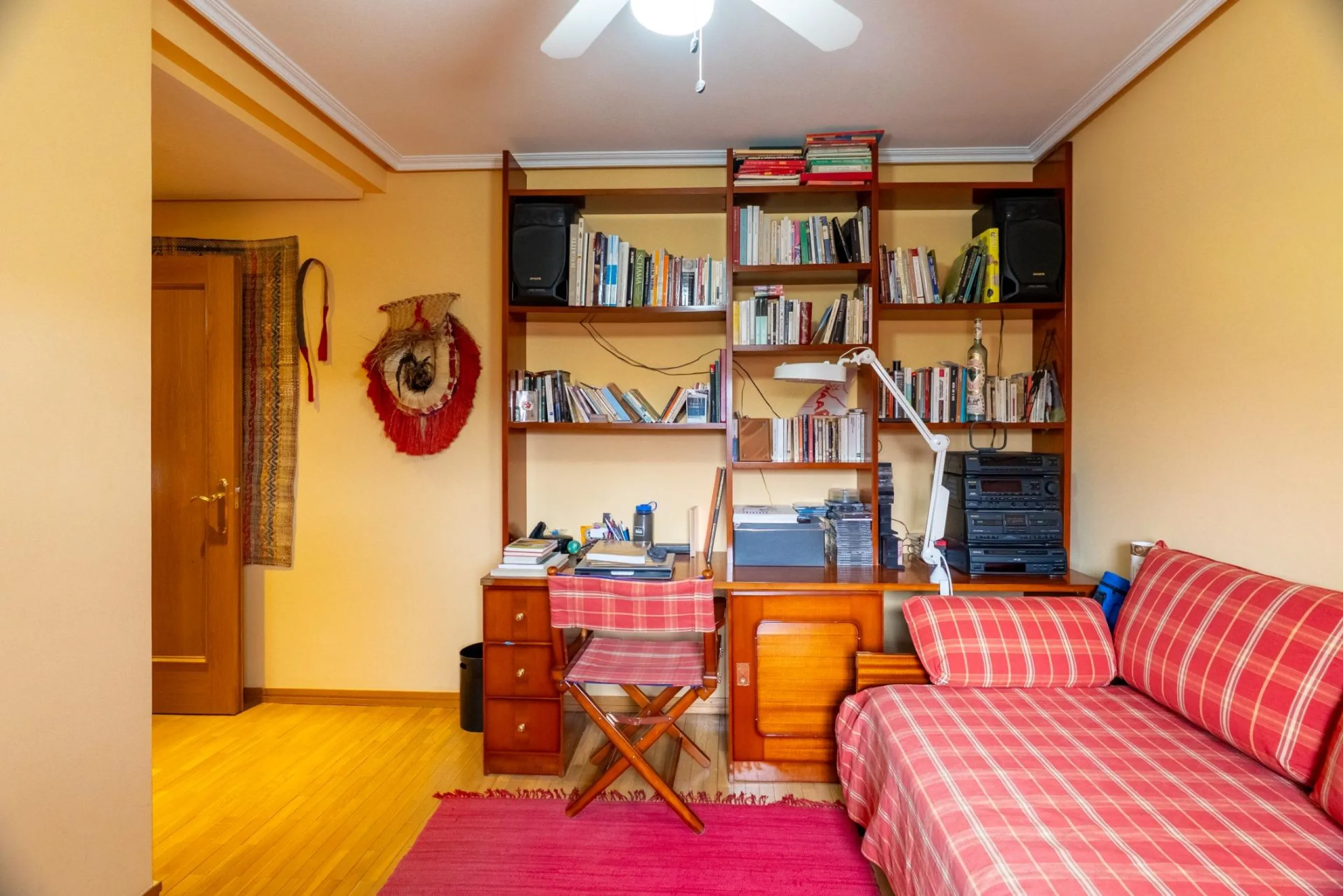 SEMI-DETACHED VILLA WITH PRIVATE POOL IN CORRALEJOS | MADRID
