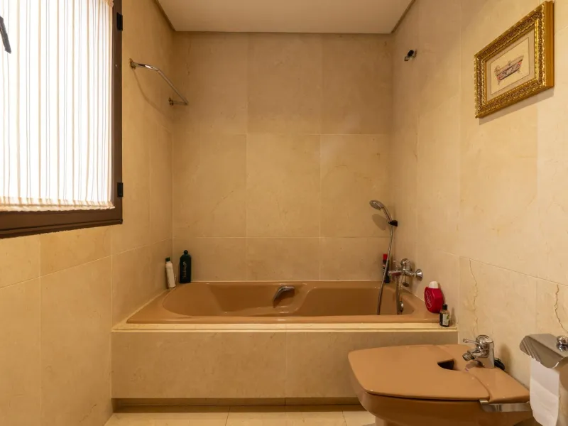 SEMI-DETACHED VILLA WITH PRIVATE POOL IN CORRALEJOS | MADRID