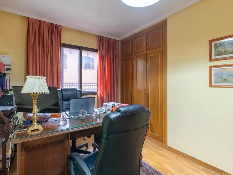 SEMI-DETACHED VILLA WITH PRIVATE POOL IN CORRALEJOS | MADRID