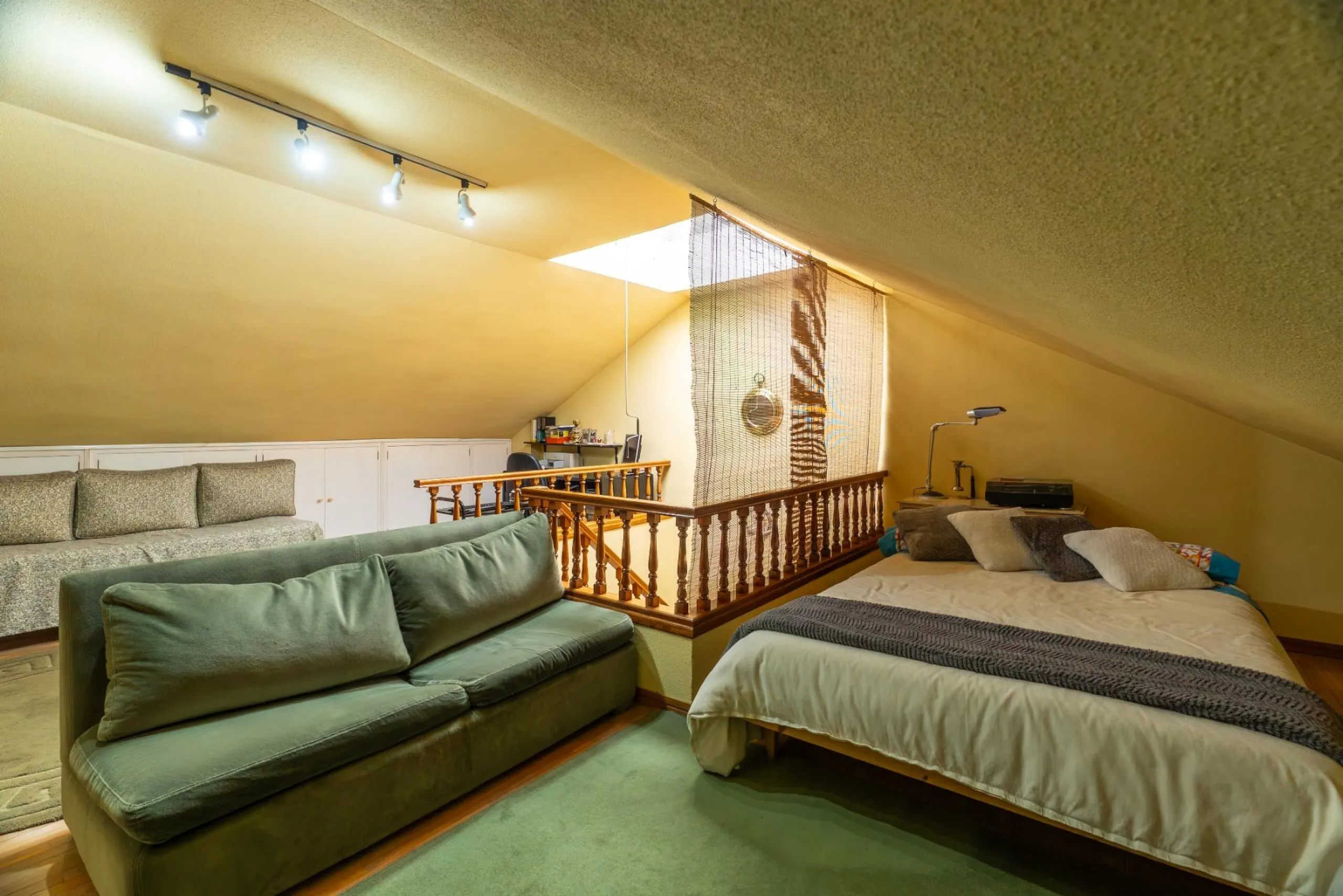 SEMI-DETACHED VILLA WITH PRIVATE POOL IN CORRALEJOS | MADRID