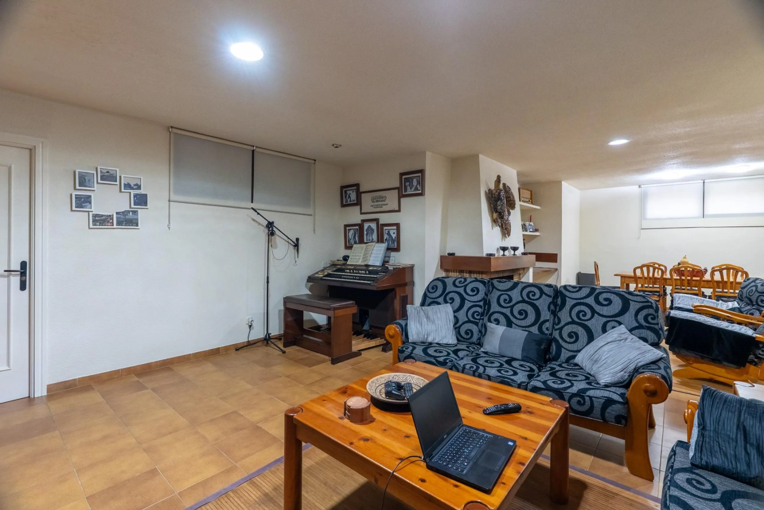 SEMI-DETACHED VILLA WITH PRIVATE POOL IN CORRALEJOS | MADRID