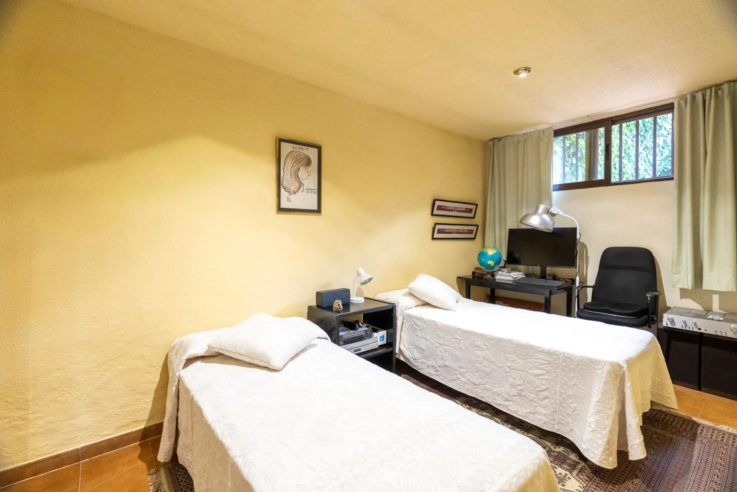 SEMI-DETACHED VILLA WITH PRIVATE POOL IN CORRALEJOS | MADRID