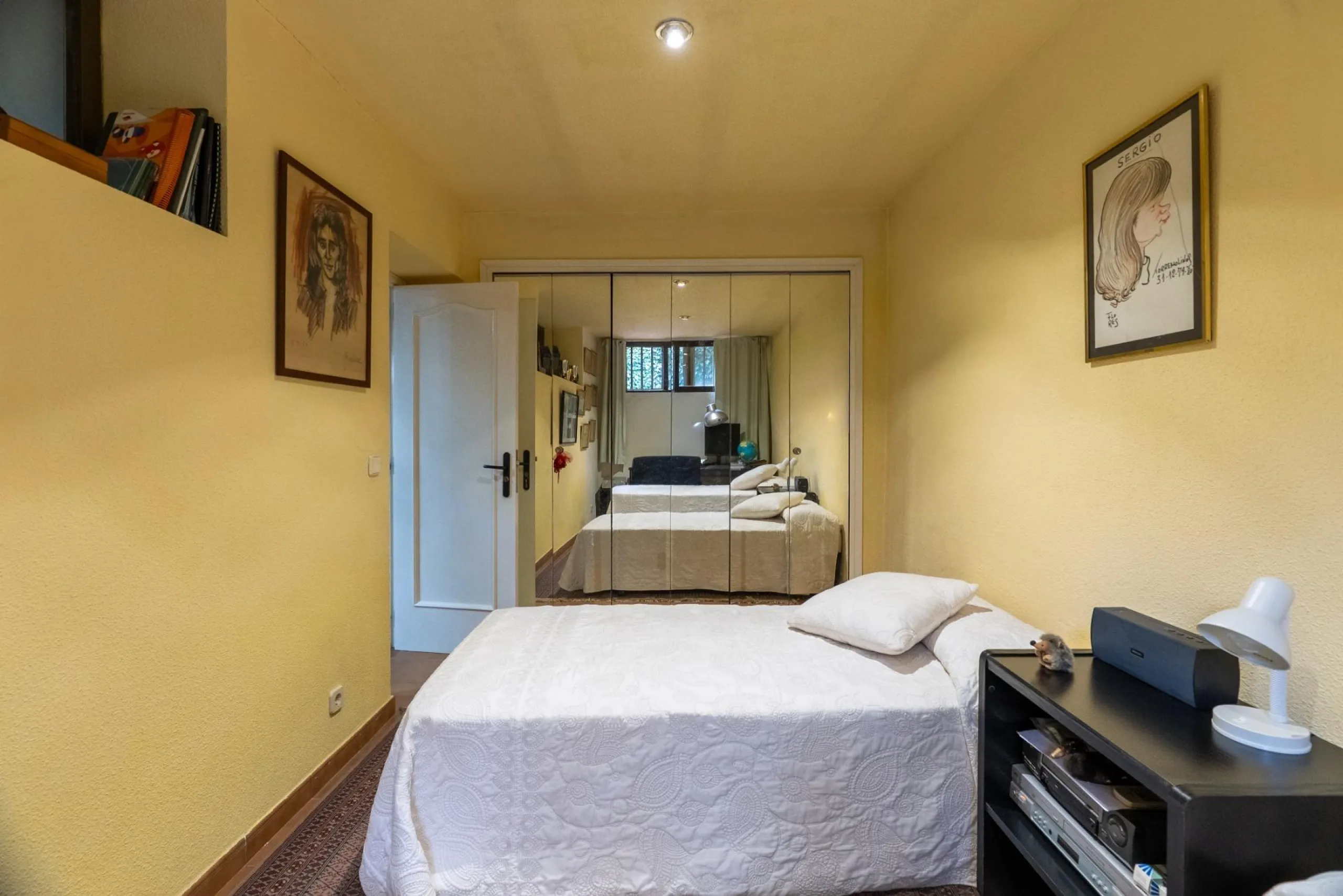 SEMI-DETACHED VILLA WITH PRIVATE POOL IN CORRALEJOS | MADRID