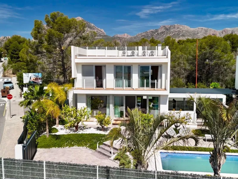 Luxury Villa in CoBlanca, La Nucía