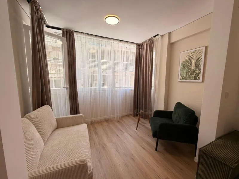 Exclusive renovated apartment just 50 meters from Los Locos Beach – Torrevieja