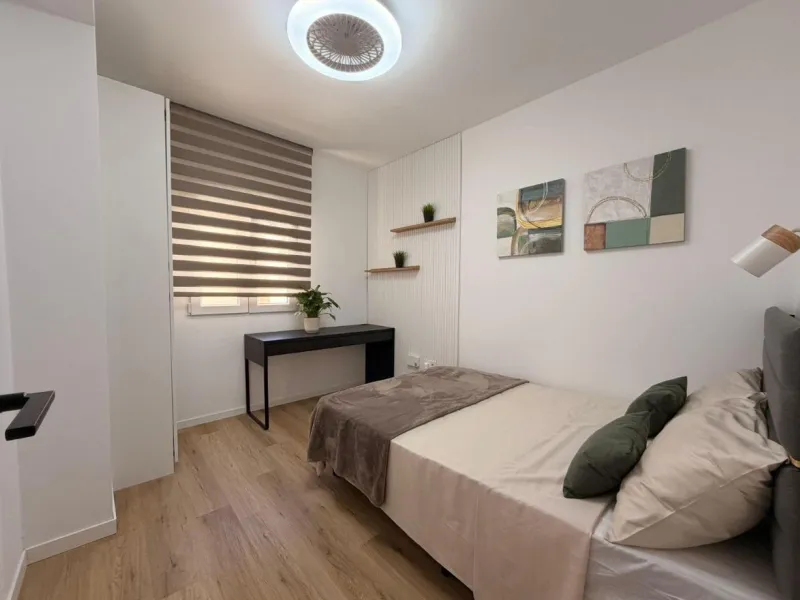 Exclusive renovated apartment just 50 meters from Los Locos Beach – Torrevieja