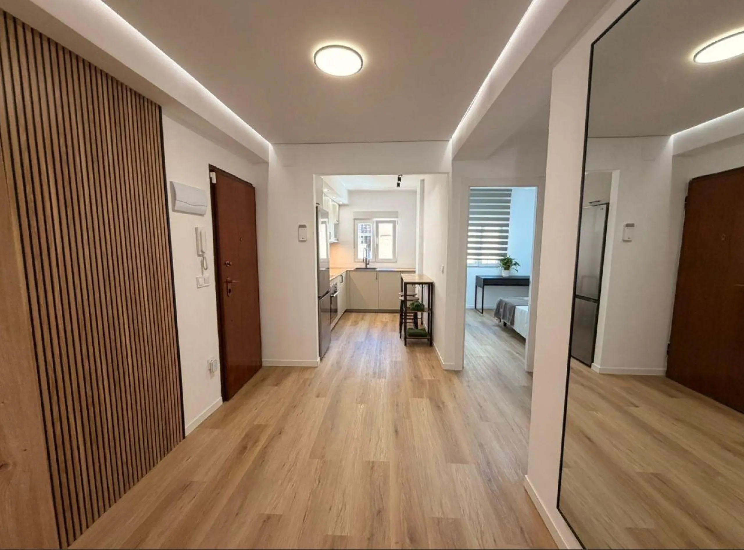 Exclusive renovated apartment just 50 meters from Los Locos Beach – Torrevieja