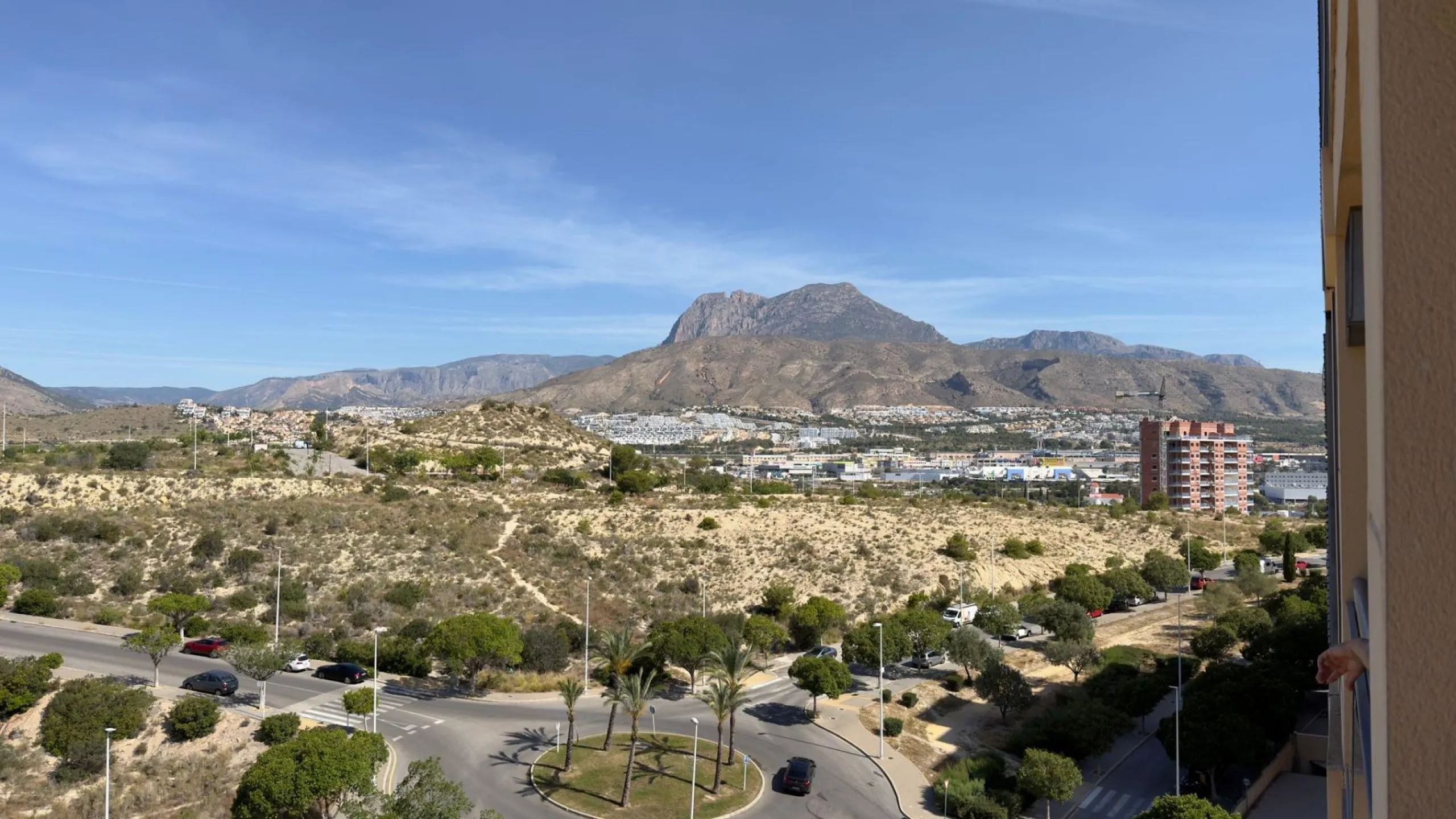 🌄 SPECTACULAR APARTMENT WITH PANORAMIC MOUNTAIN VIEWS — CALA DE FINESTRAT