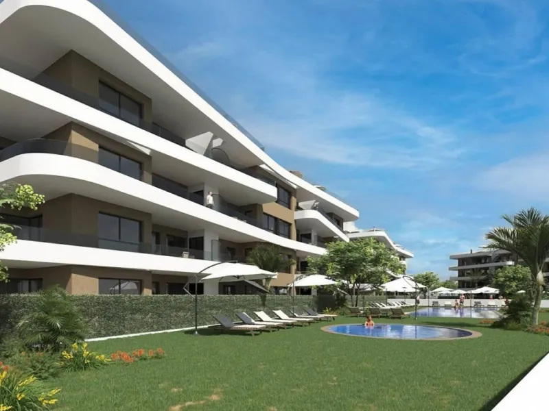 New residential complex located in Punta Prima (Orihuela Costa)