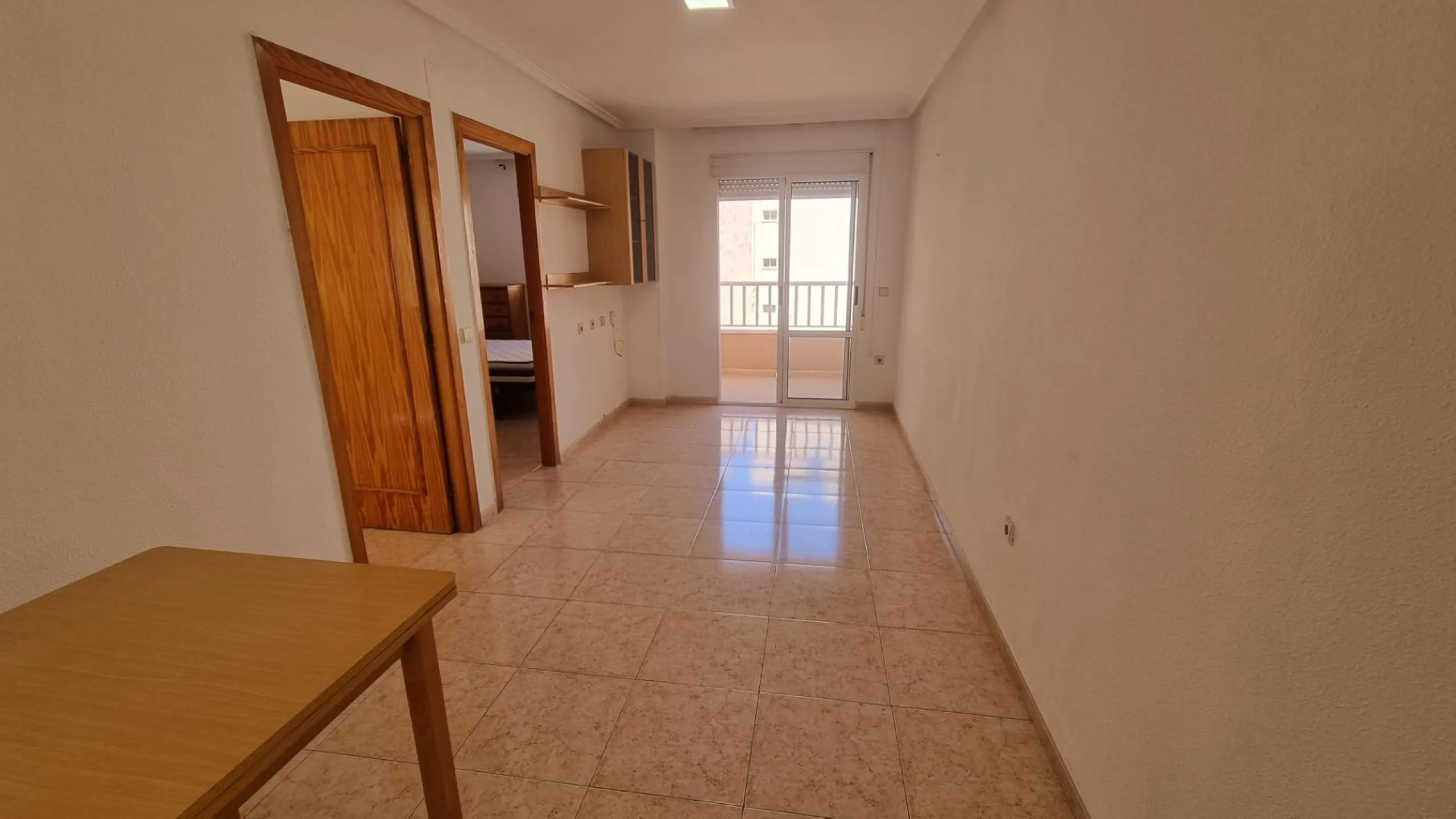 Amplio Apartamento en el Corazón de Torrevieja por €123,000