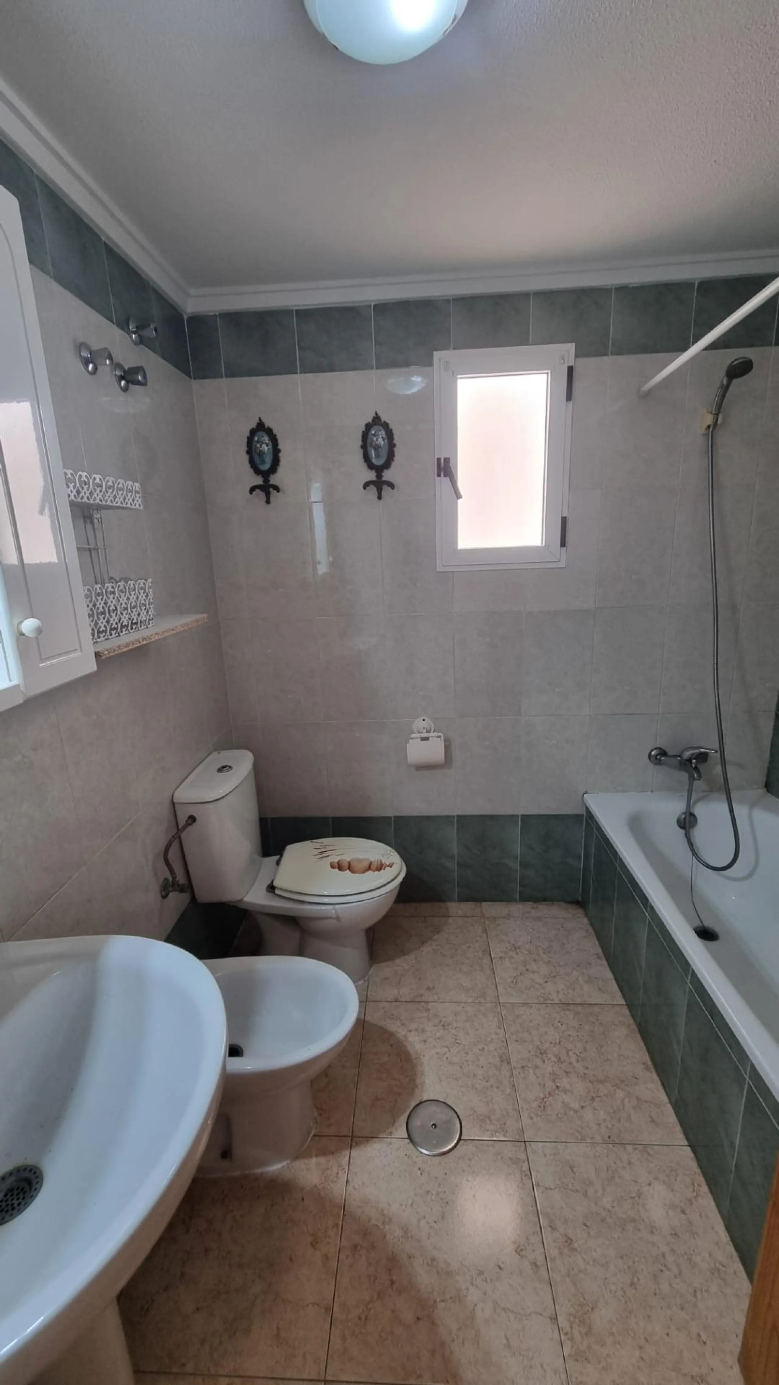 Amplio Apartamento en el Corazón de Torrevieja por €123,000