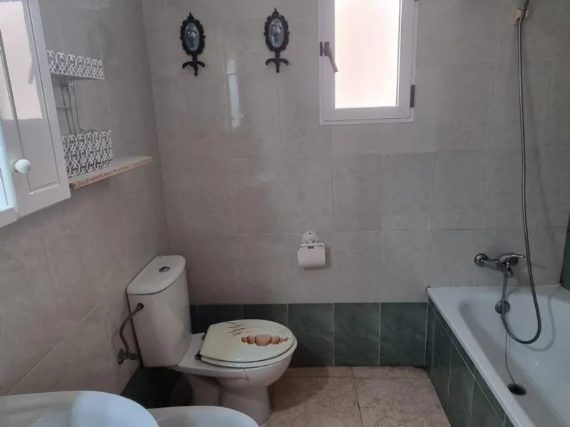 Amplio Apartamento en el Corazón de Torrevieja por €123,000