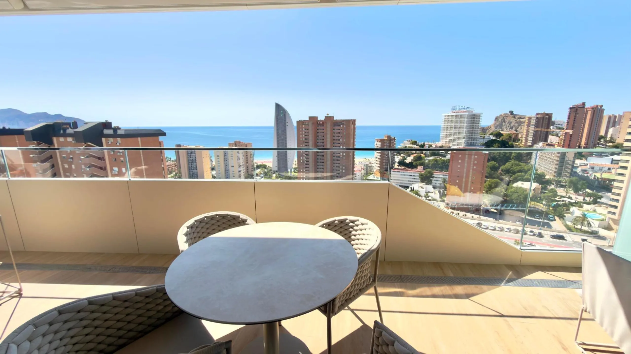 Exclusivo apartamento en Benidorm Beach listo para entrar a vivir