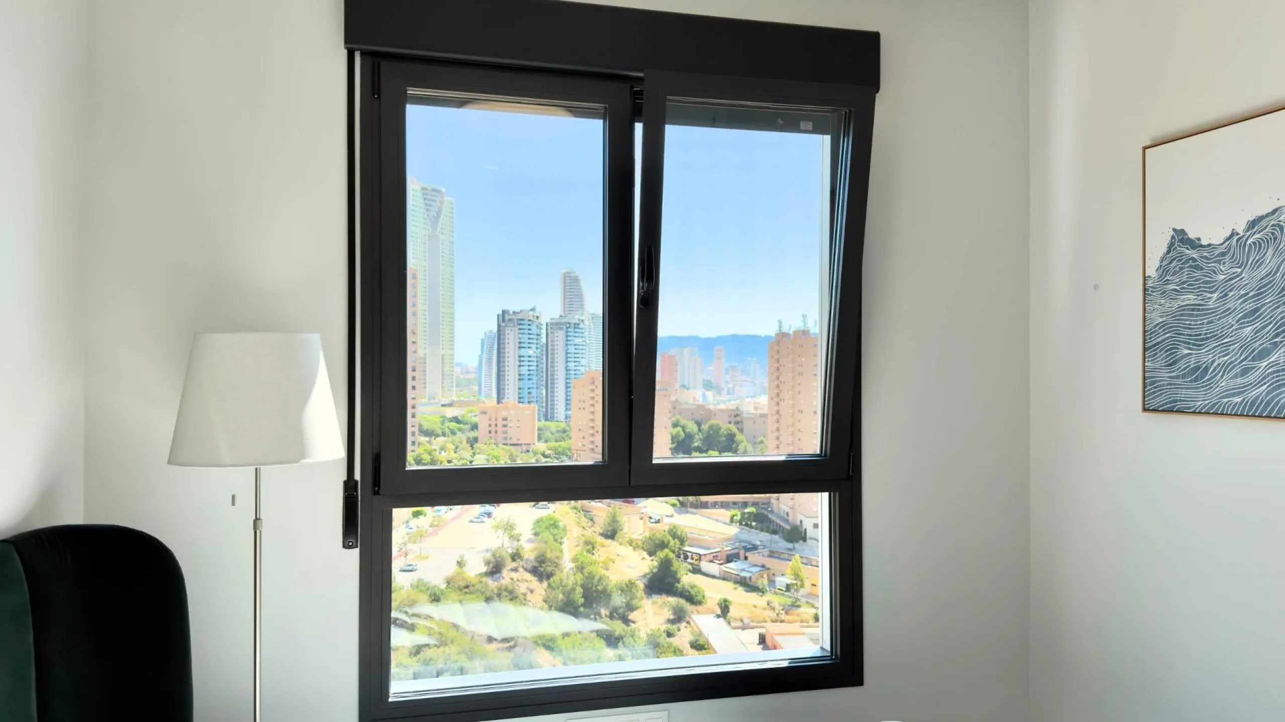 Exclusivo apartamento en Benidorm Beach listo para entrar a vivir