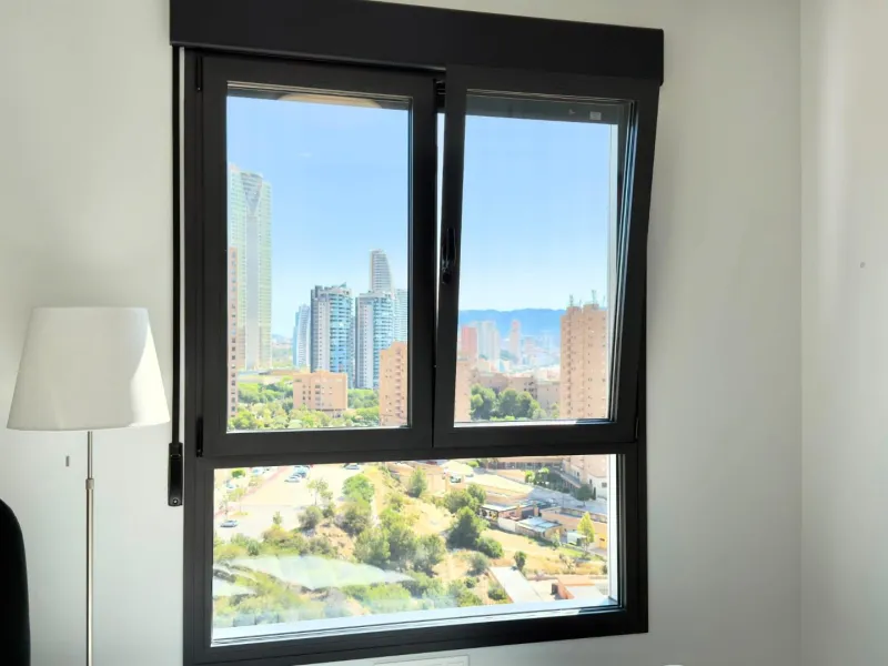 Exclusivo apartamento en Benidorm Beach listo para entrar a vivir
