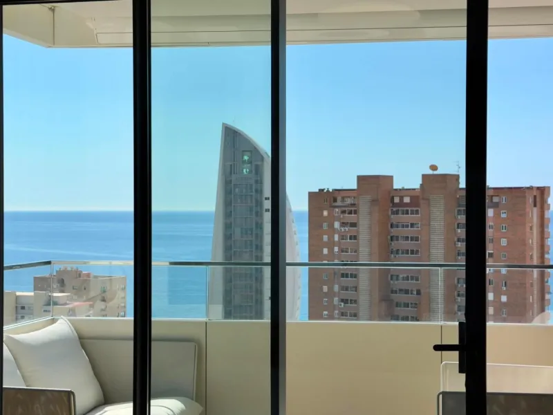 Exclusivo apartamento en Benidorm Beach listo para entrar a vivir