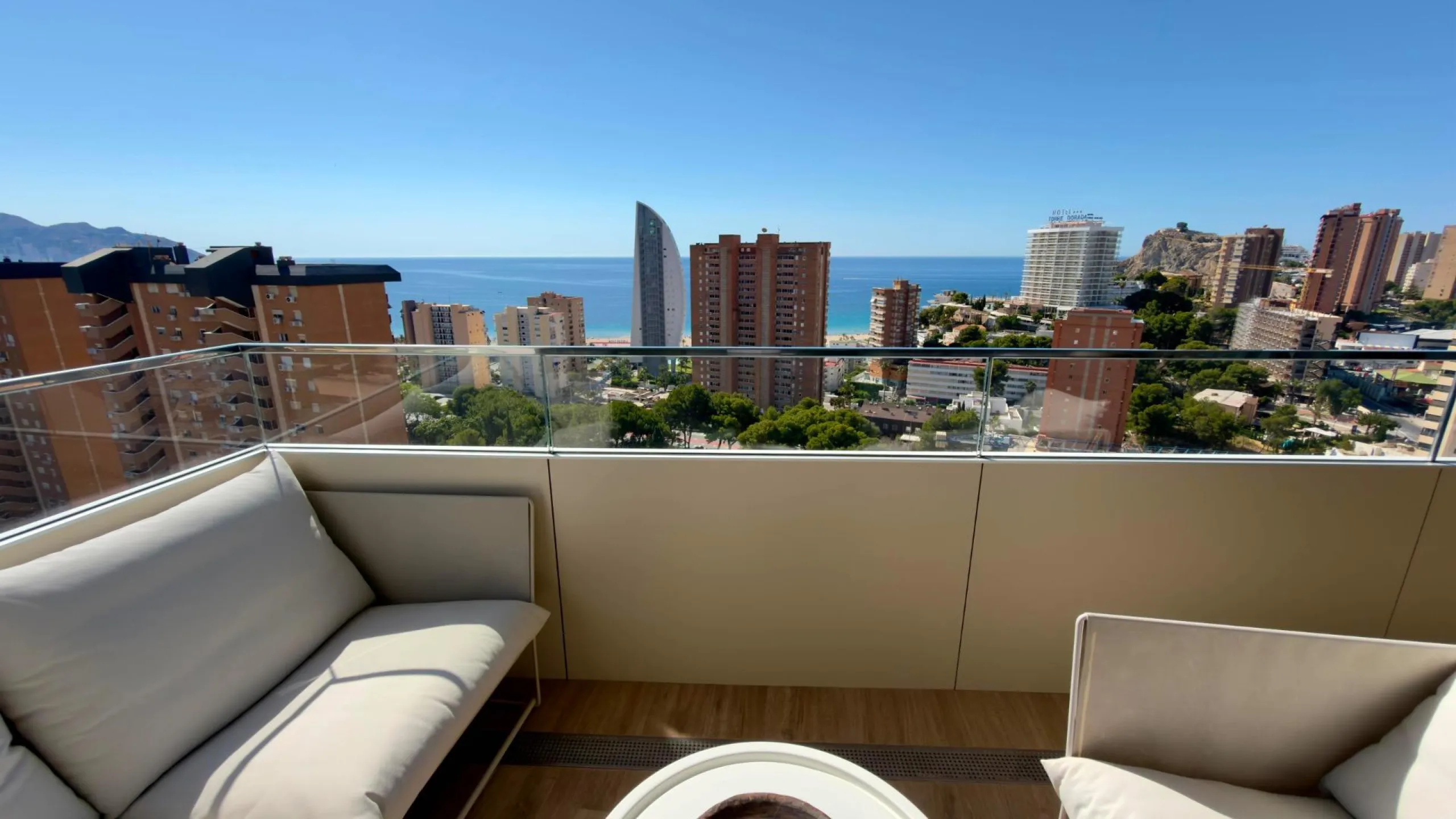 Exclusivo apartamento en Benidorm Beach listo para entrar a vivir