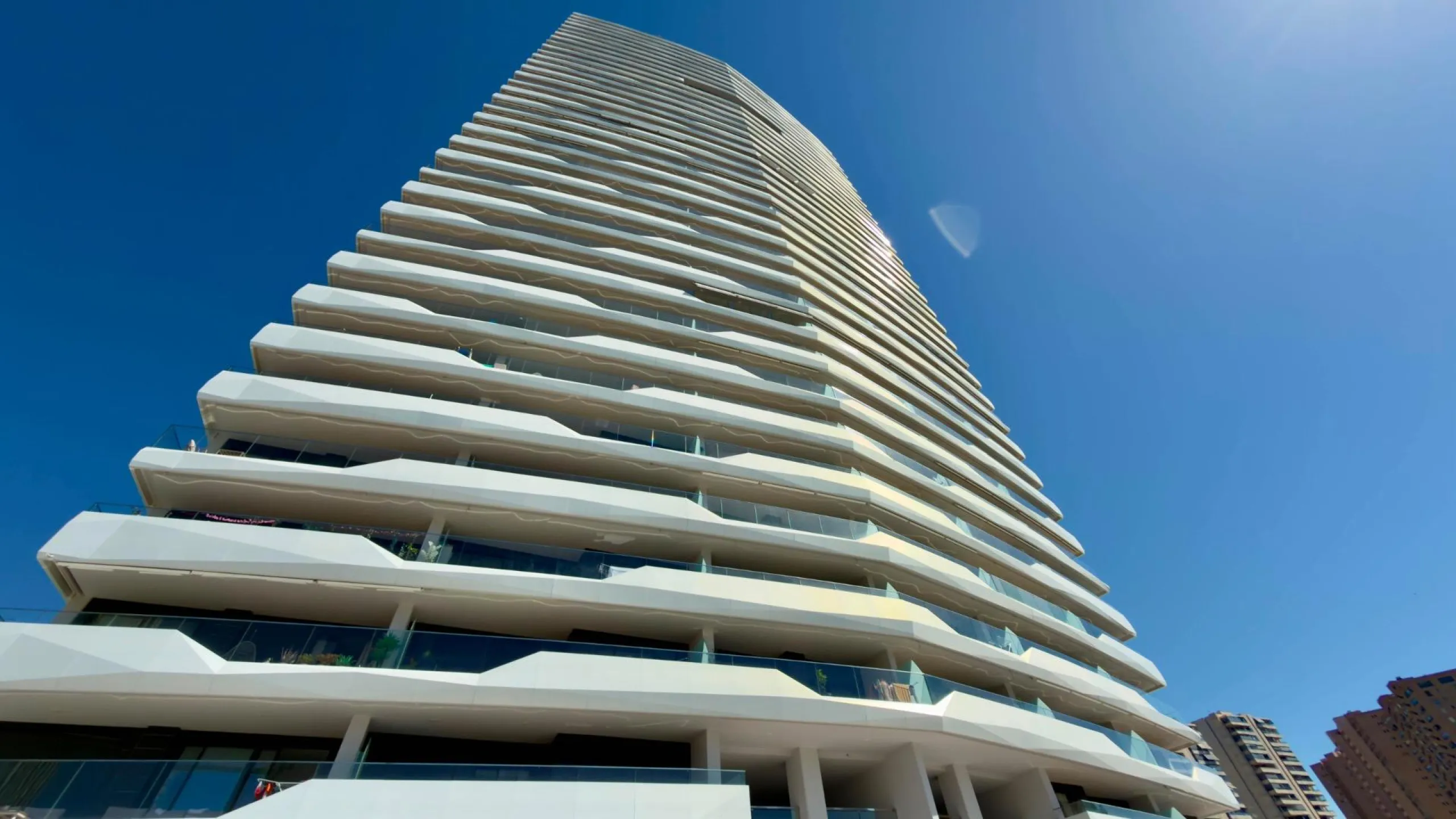 Exclusivo apartamento en Benidorm Beach listo para entrar a vivir