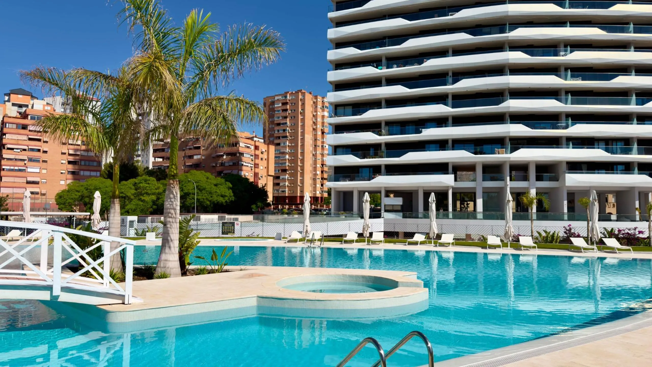 Exclusivo apartamento en Benidorm Beach listo para entrar a vivir