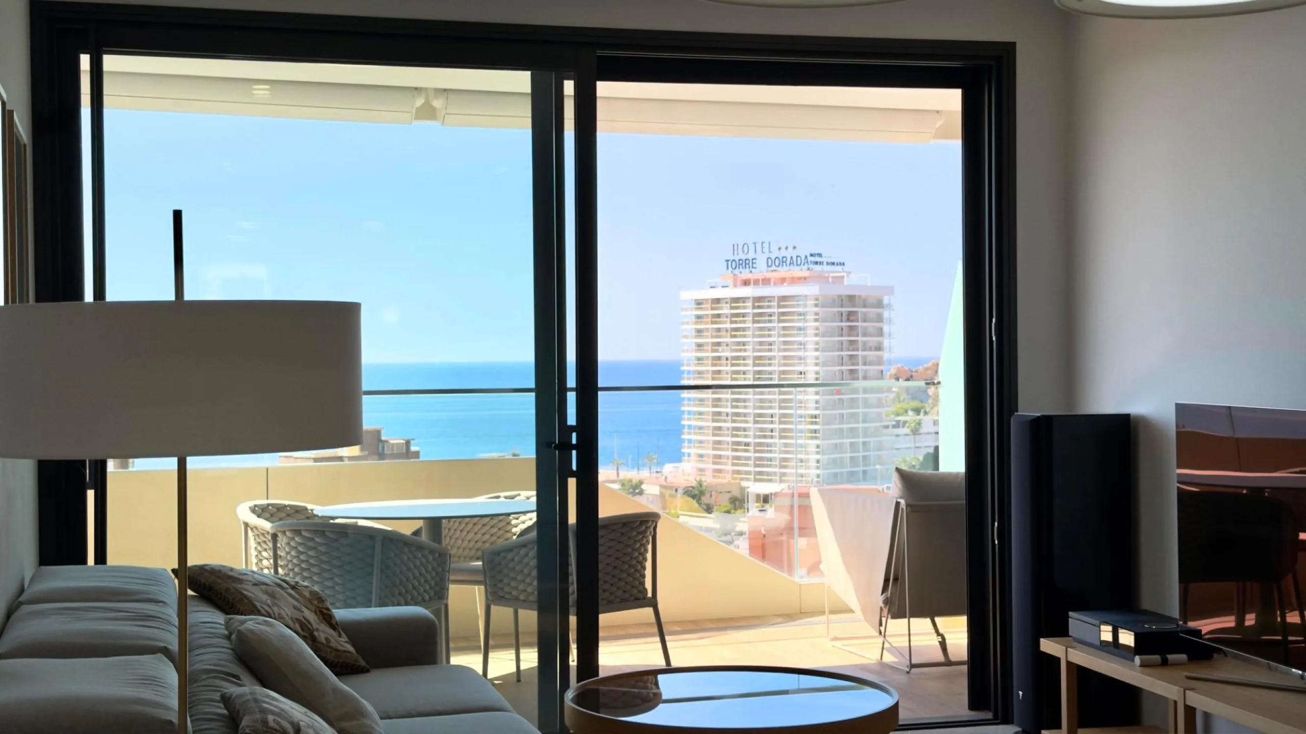 Exclusivo apartamento en Benidorm Beach listo para entrar a vivir
